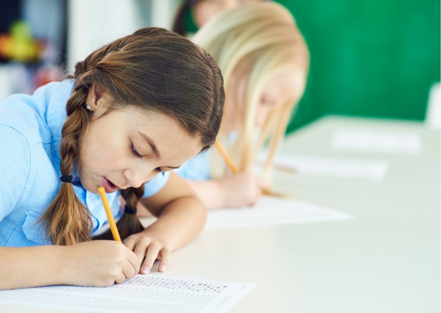 Rientro a scuola: ti aiuta Acqua Sorgesana | Acqua Sorgesana oligominerale naturale