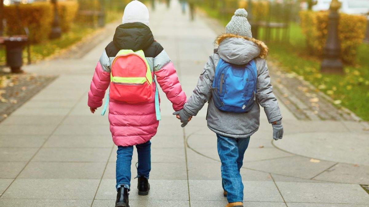 bambini rientro a scuola dopo natale